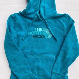 The North Face Women's Size S
Teal Blue Hoodie Drawstring Front
Pocket